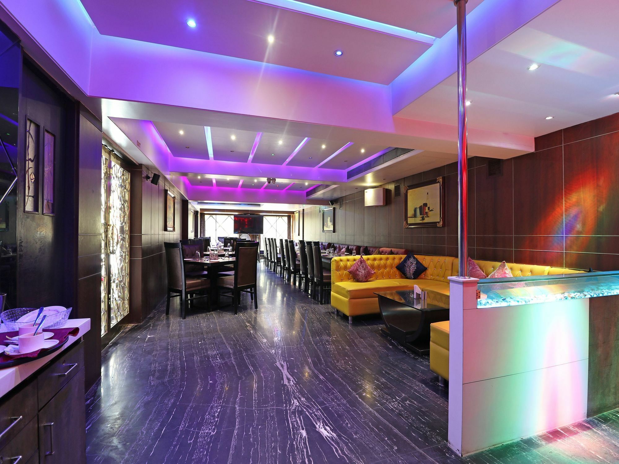 Hotel Dayal International, Джамшедпур Екстериор снимка