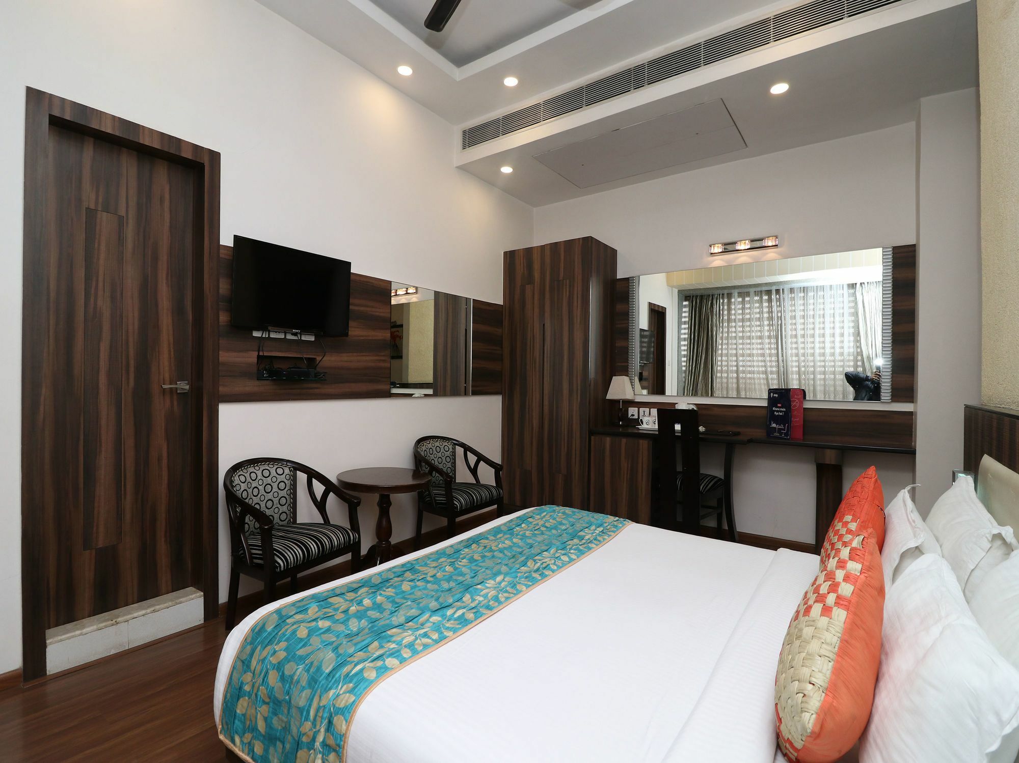 Hotel Dayal International, Джамшедпур Екстериор снимка