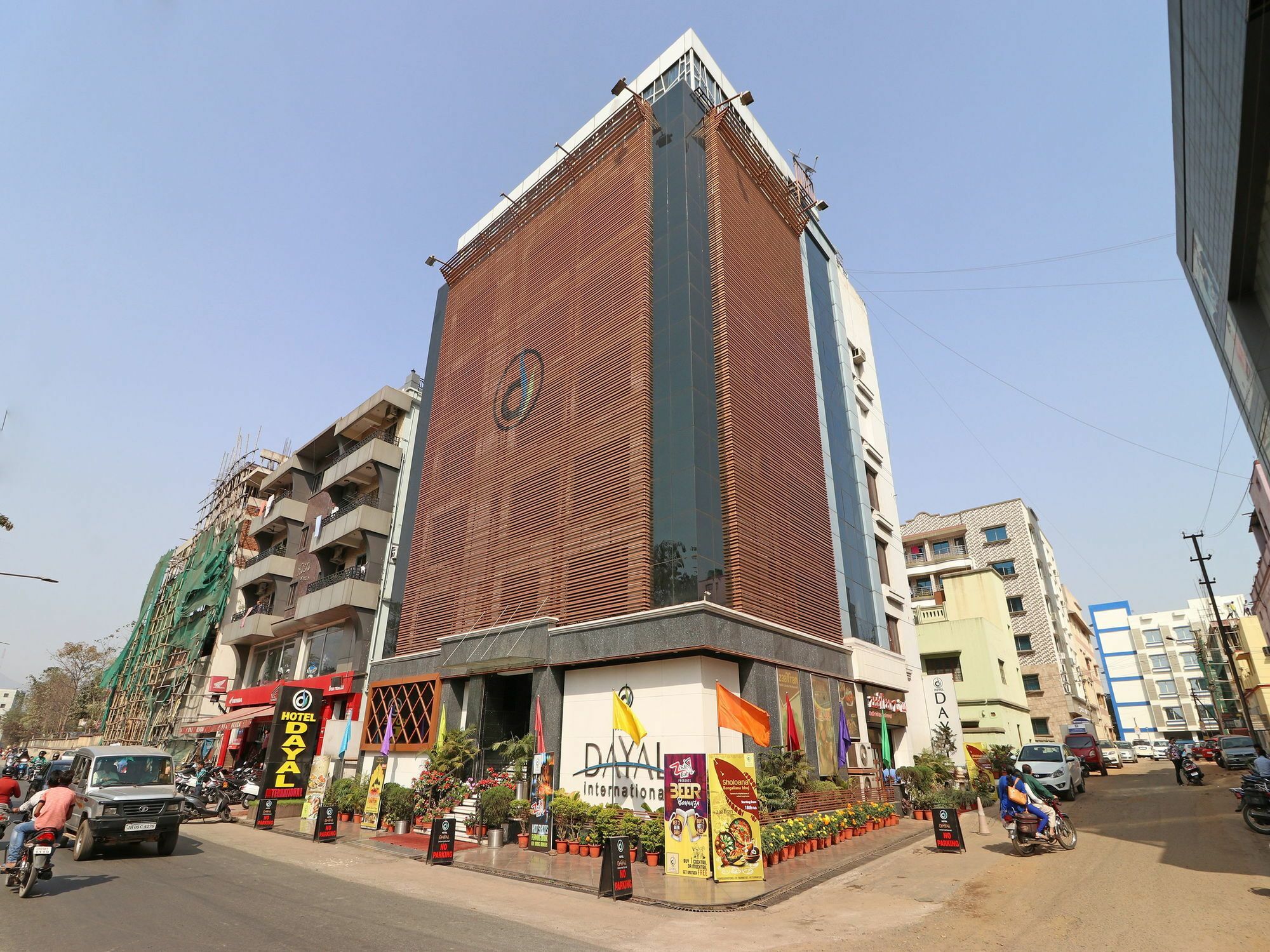 Hotel Dayal International, Джамшедпур Екстериор снимка