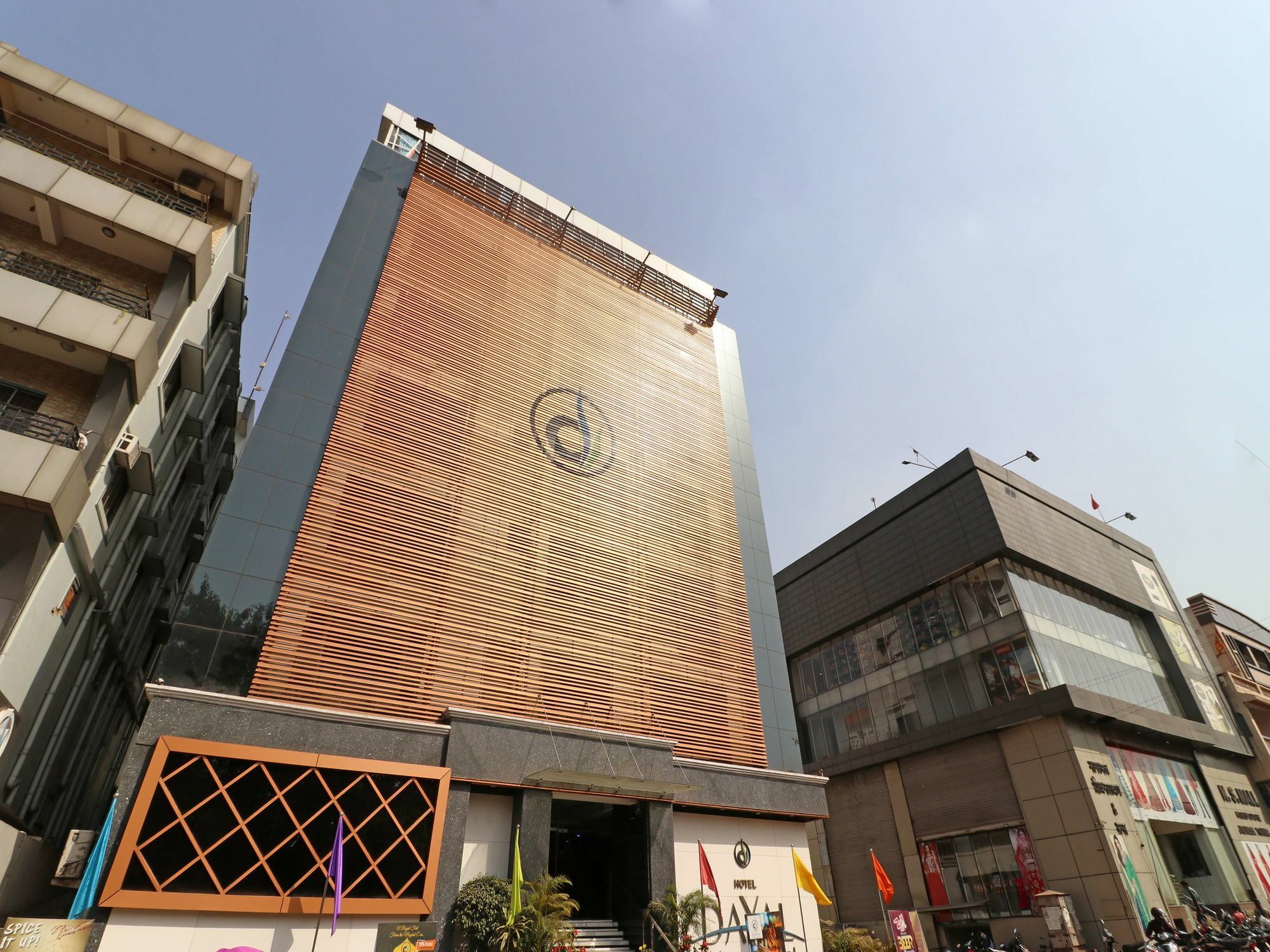 Hotel Dayal International, Джамшедпур Екстериор снимка